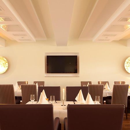 Zu Den Drei Linden Hotel Вермелскирхен Екстериор снимка