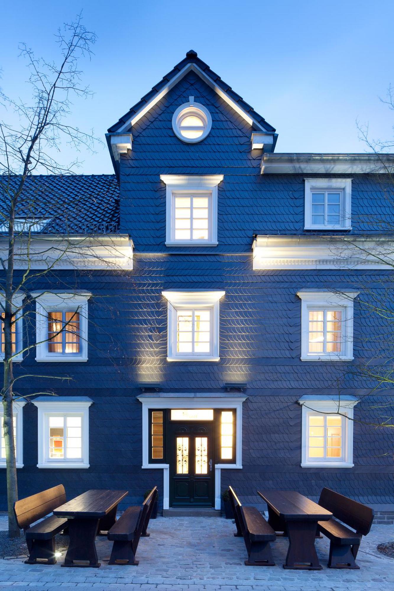 Zu Den Drei Linden Hotel Вермелскирхен Екстериор снимка